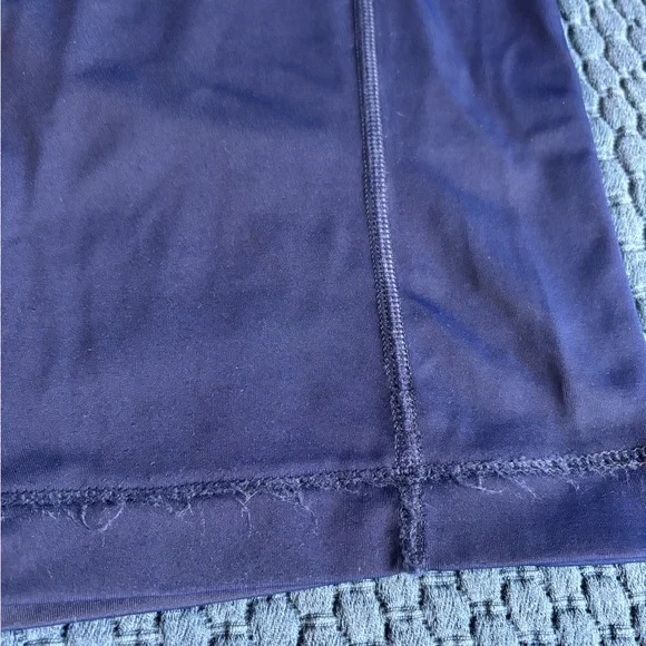 Lands End Rash Guard - Picture 7 of 7